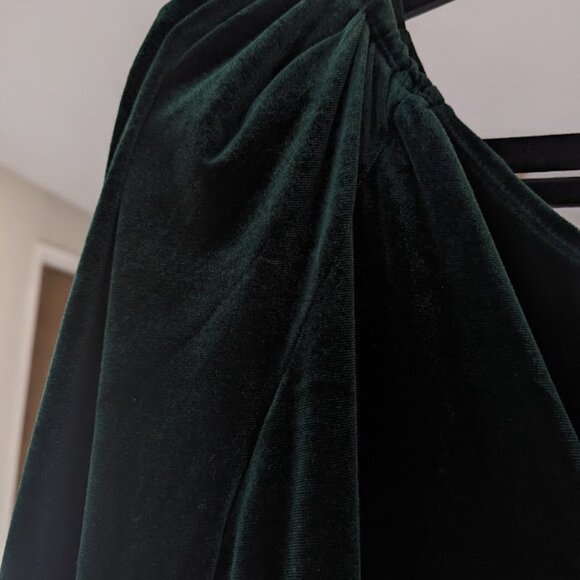 SHEIN SXY One Shoulder Puff Sleeve Draped Velvet Dress size - Picture 6 of 8